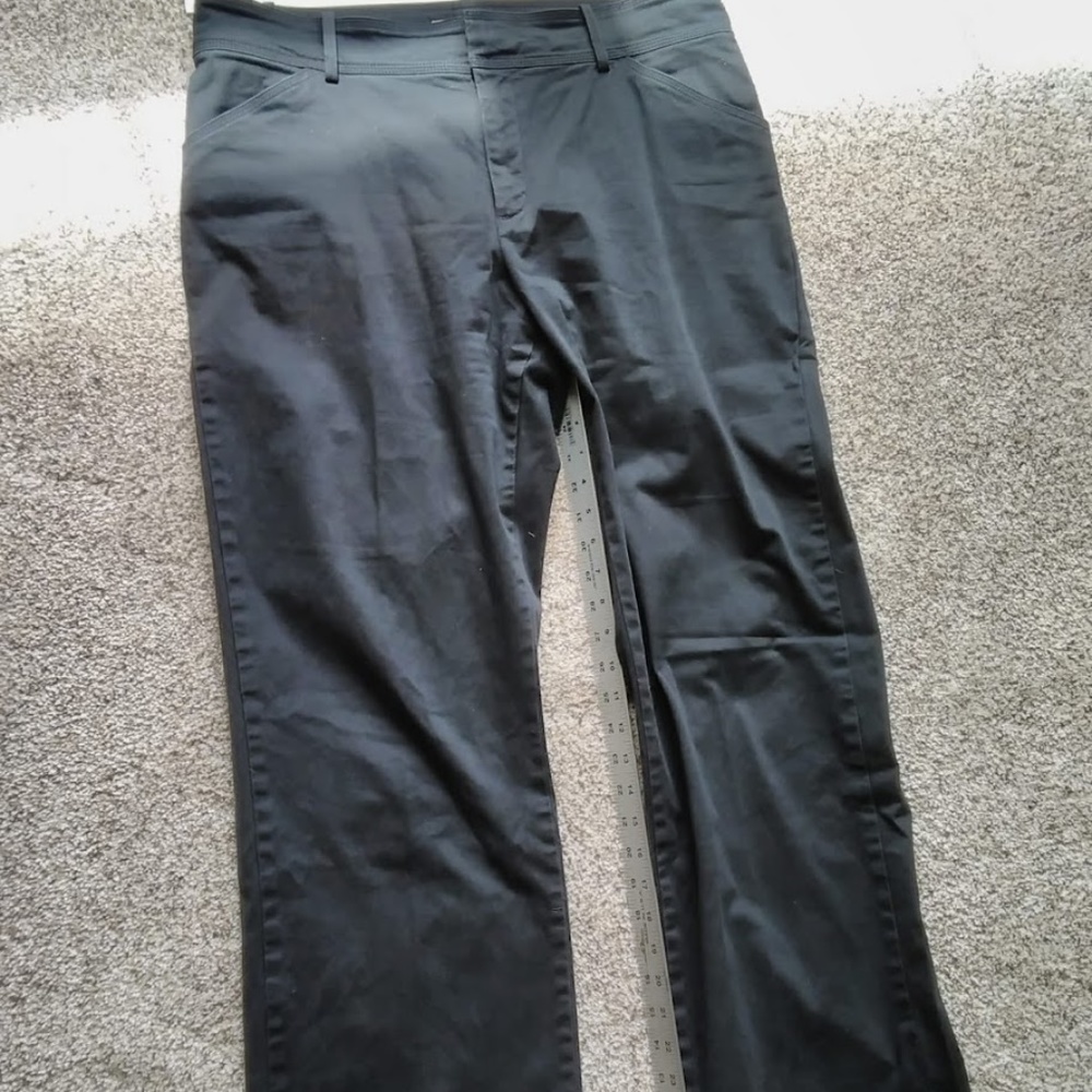 LEE NATURAL STRAIGHT WOMEN'S JEANS SIZE 16-Black